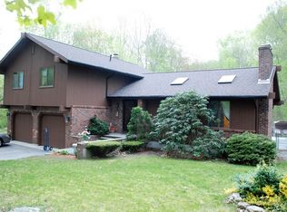 95 Branch Hill Rd, Preston, CT 06365