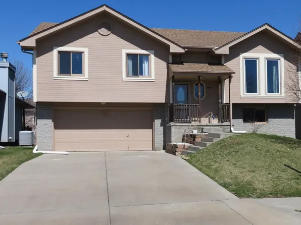 8468 Baker St, Omaha, NE 68122