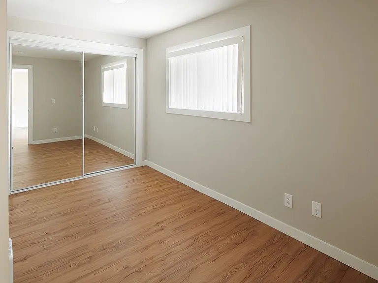 3815 SE 122nd Ave — Photo 11