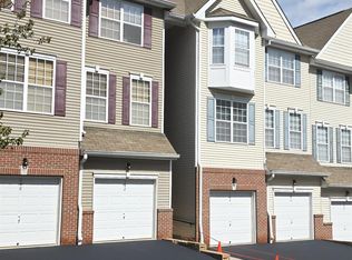 142 Conover Ter #142, Lebanon, NJ 08833