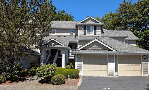 12118 NE 171st Pl #E203 Photo 1 12118 NE 171st Pl #E203 Photo 1