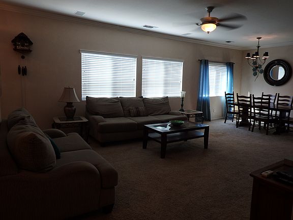 4th image of 3250 Rivermont St