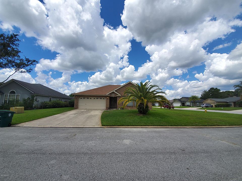 1st image of 2512 Canyon Creek Trl E