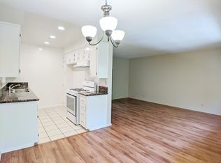 241 S Oakland Ave APT 11, Pasadena, CA 91101