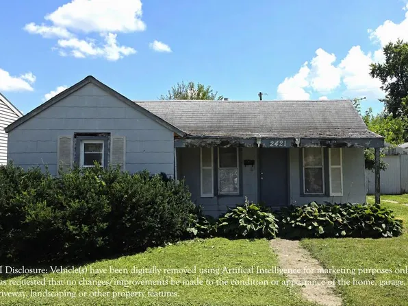 2421 Highland Park Ave, Fort Dodge, IA 50501