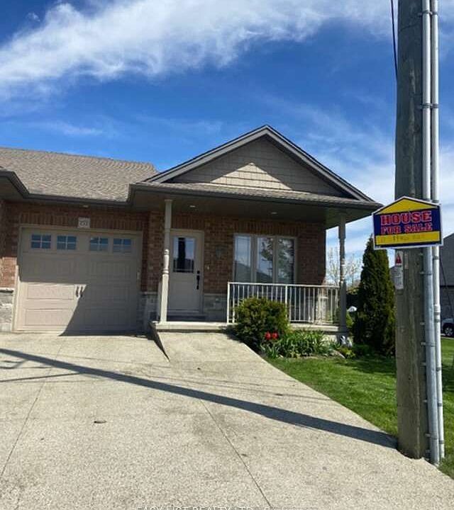 1st image of 153 Brown St