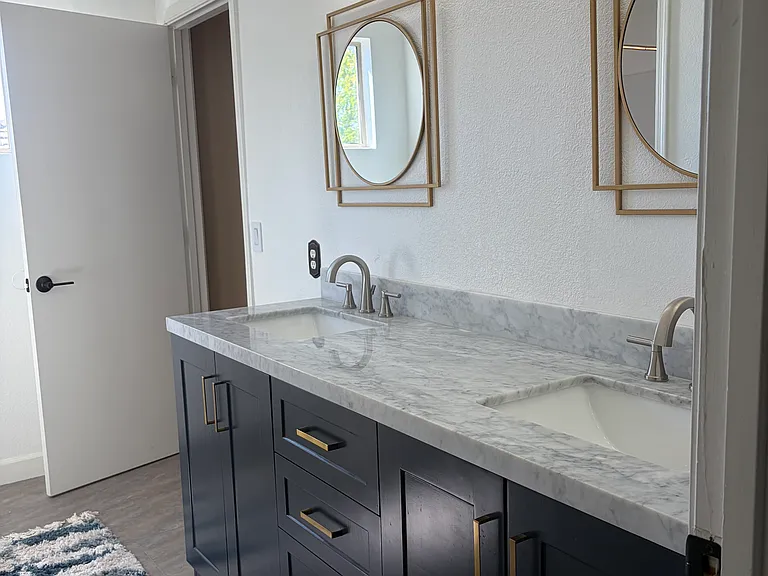 6803 W Rose Garden Ln — Photo 21