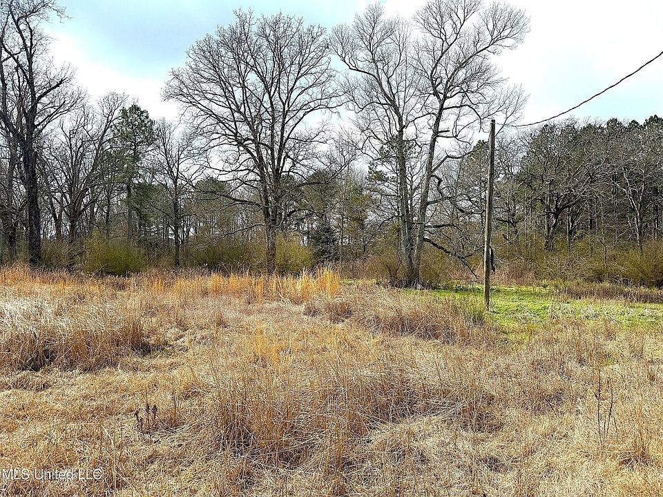 1st image of 4017 E Fernwood Rd