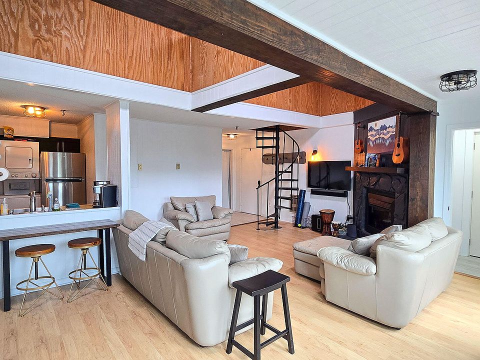 1st image of 302 Leatherbark #A