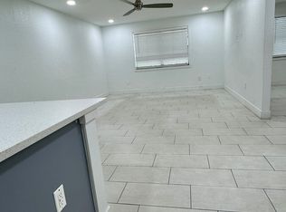 17255 SW 95th Ave APT J226, Palmetto Bay, FL 33157