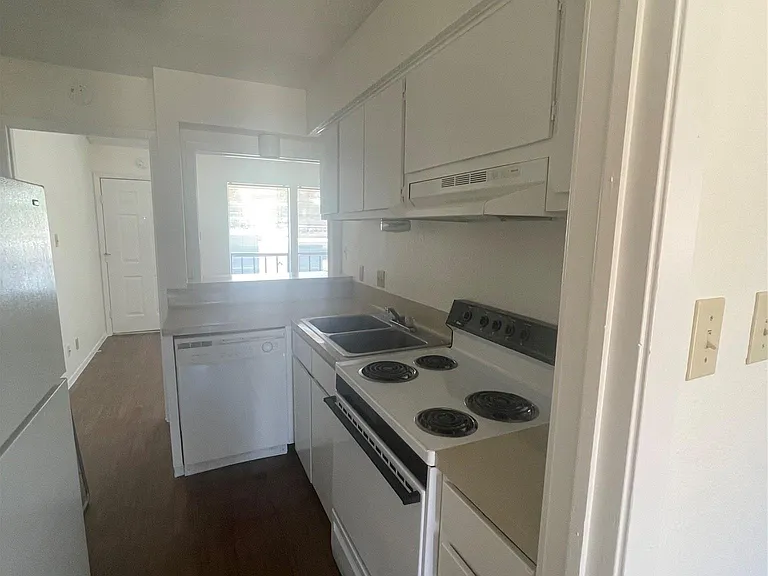 3000 Guadalupe St #315 — Photo 7