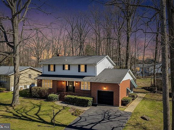 2nd image of 619 Ponderosa Dr