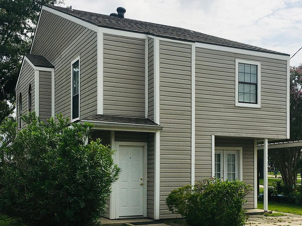 1st image of 64 Dogwood Ln #64