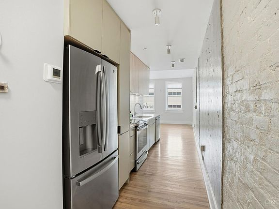 4th image of 11 E Court St #303