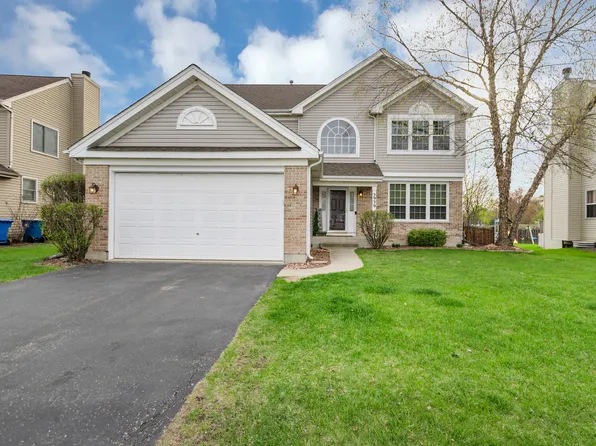 5939 Pine Hollow Rd, Carpentersville, IL 60110