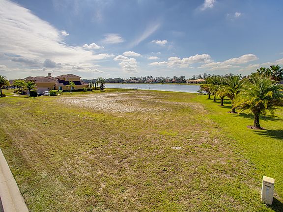 3rd image of 10752 Lago Bella Dr