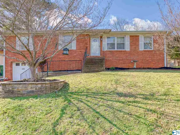 2609 Rockwell Rd NW, Huntsville, AL 35810