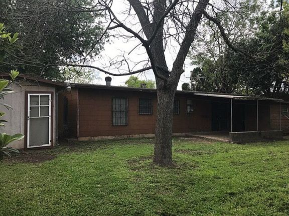 2nd image of 4315 Redstone Dr