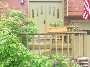 1861 Falcon Cir, Anchorage, AK 99504