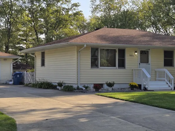 7825 Hanley St, Schererville, IN 46375