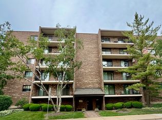 555 Graceland Ave APT 505, Des Plaines, IL 60016