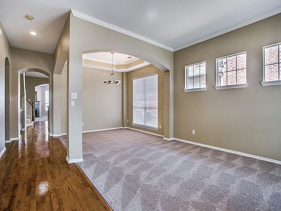 3rd image of 2750 Cove Meadow Ln