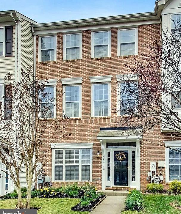 1st image of 2613 Brown Alder Ct