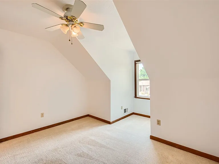 5218 McMurry Ave — Photo 16
