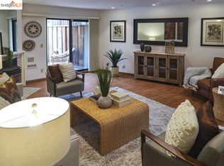 322 Hanover Ave APT 105, Oakland, CA