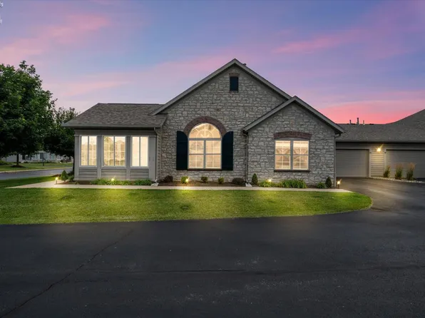2749 Canterbury Cir #D, Pt Clinton, OH 43452