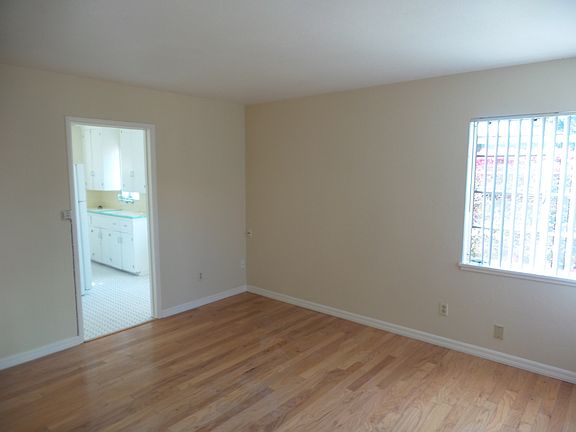 2nd image of 3825 Adams Ave #3831