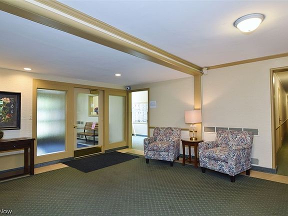 4th image of 19201 Van Aken Blvd APT 508