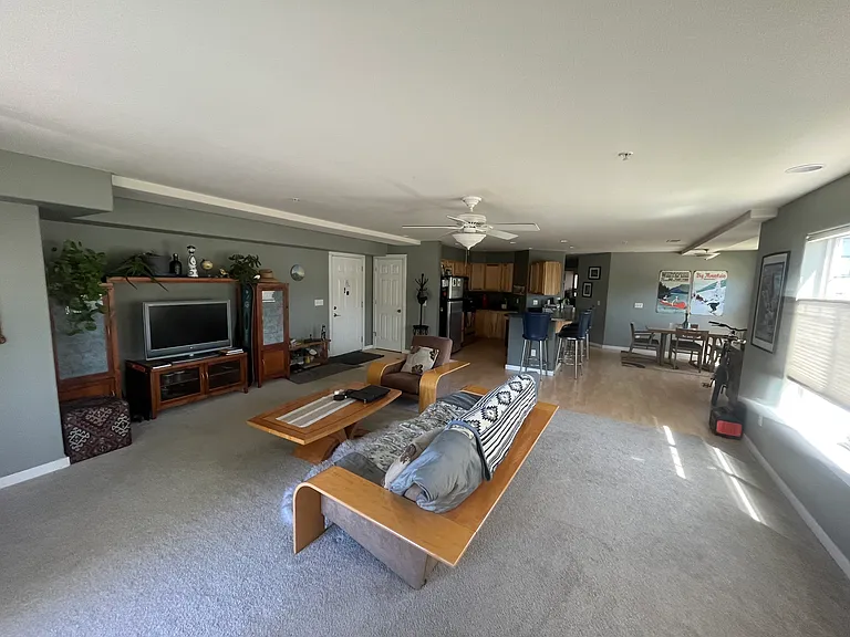 28 Colorado Ave #E — Photo 5