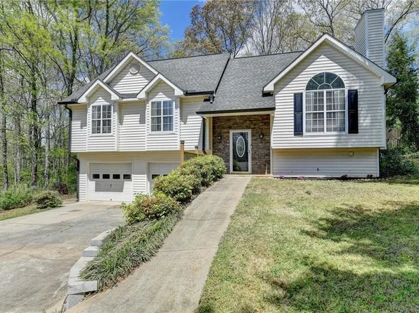 7040 Shady Oak Ln, Cumming, GA 30040