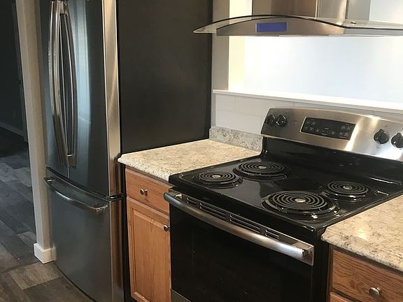 2nd image of 3551 E Roosevelt Ave