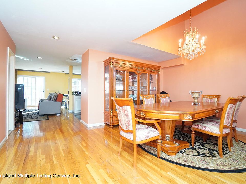 15 Daniella Ct Staten Island, NY, 10314 Apartments for Rent Zillow