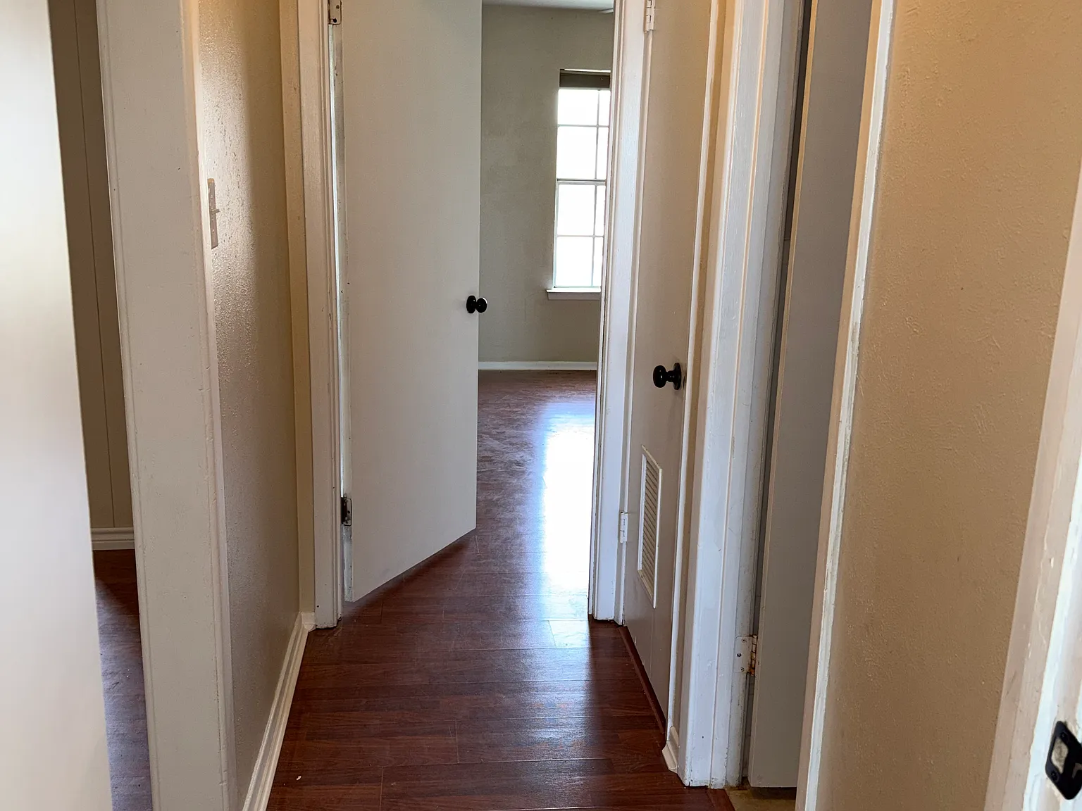 2 bed, 892 sqft, $1,095 — Photo 4