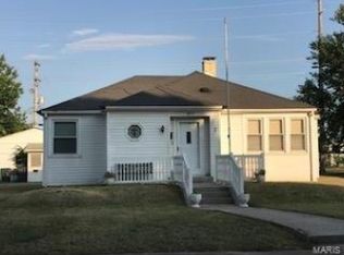 507 N 2nd St, Dupo, IL 62239