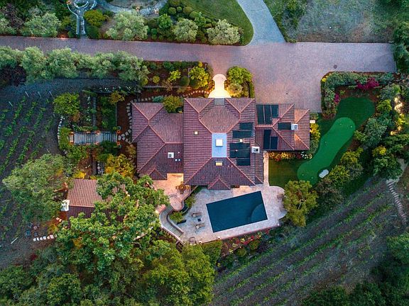 2nd image of 24040 Oak Knoll Cir