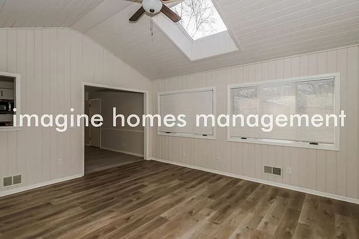 10742 Washburn Ave S — Photo 11