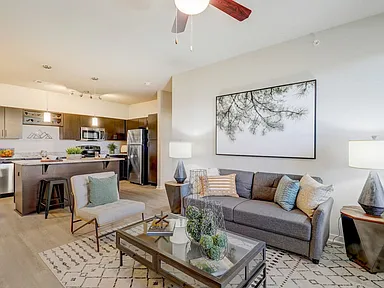 1 Bed 1 Bath Grand Courtyard
