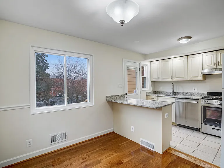 3113 S Fox St — Photo 3