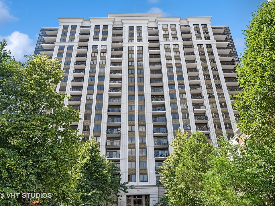 1st image of 1322 S Prairie Ave Unit 1611