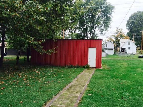 5th image of 201 N Cedar St