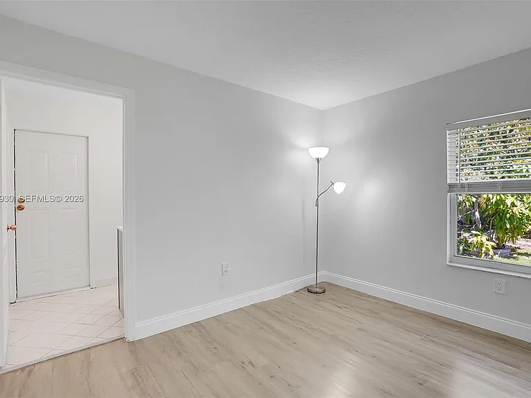 1574 NW 103rd Ter — Photo 29