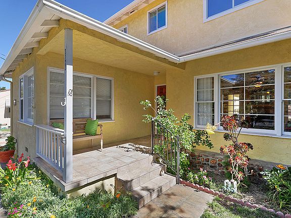 2nd image of 3123 Altura Ave