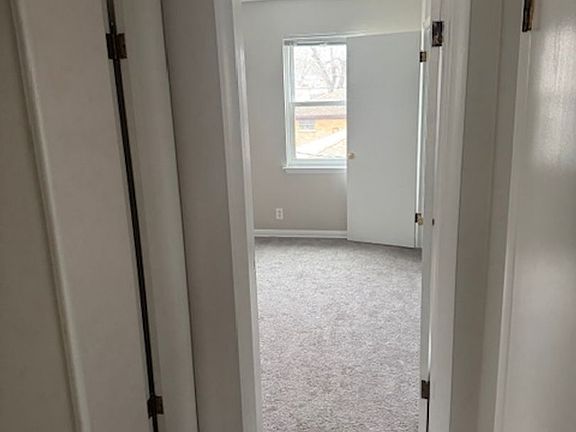 5th image of 18006 Wentworth Ave APT 5