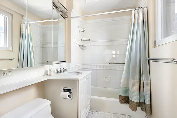 Sold by Compass | media 8