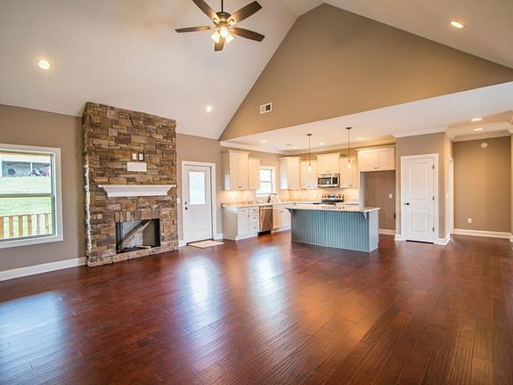 3rd image of 107 Angel Oak Way #115
