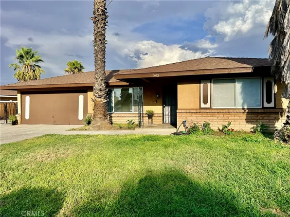 542 N Girard St, Hemet, CA 92544